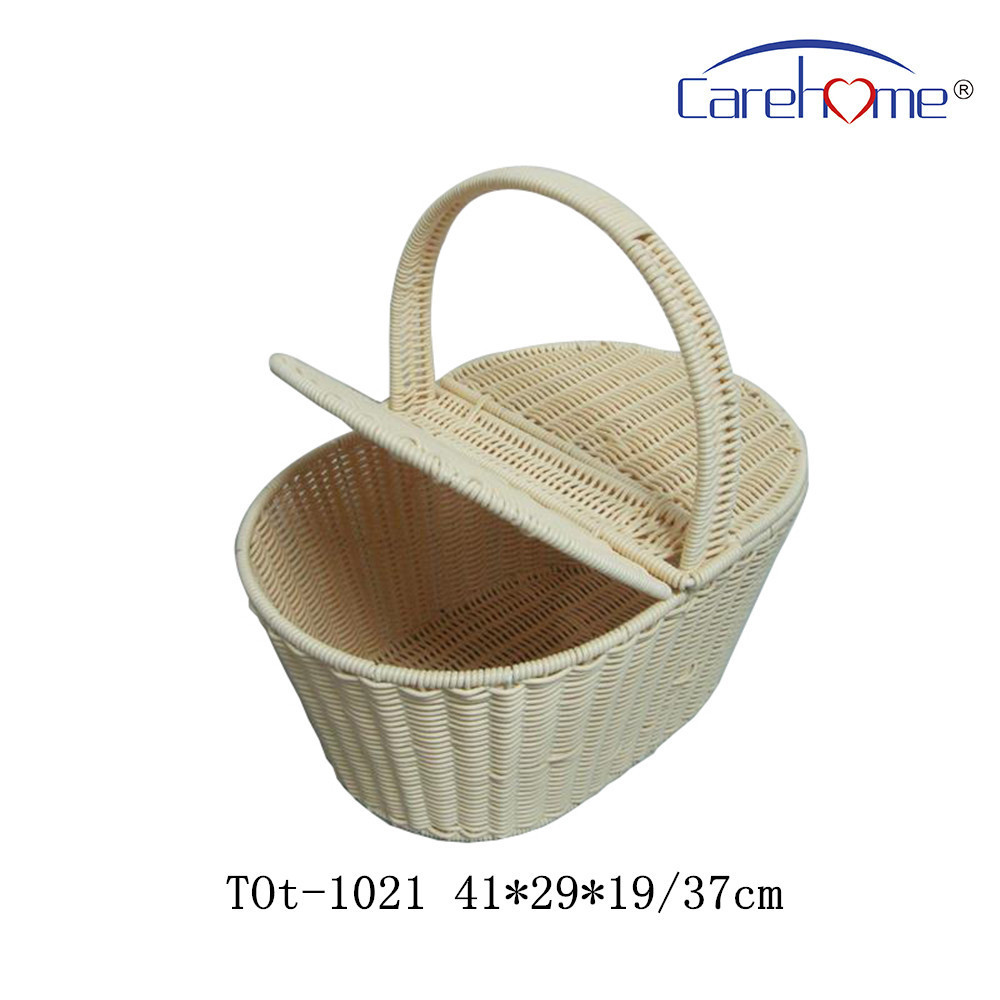 custom cheap durable washable picnic basket rattan basket with cove and liner for hotel