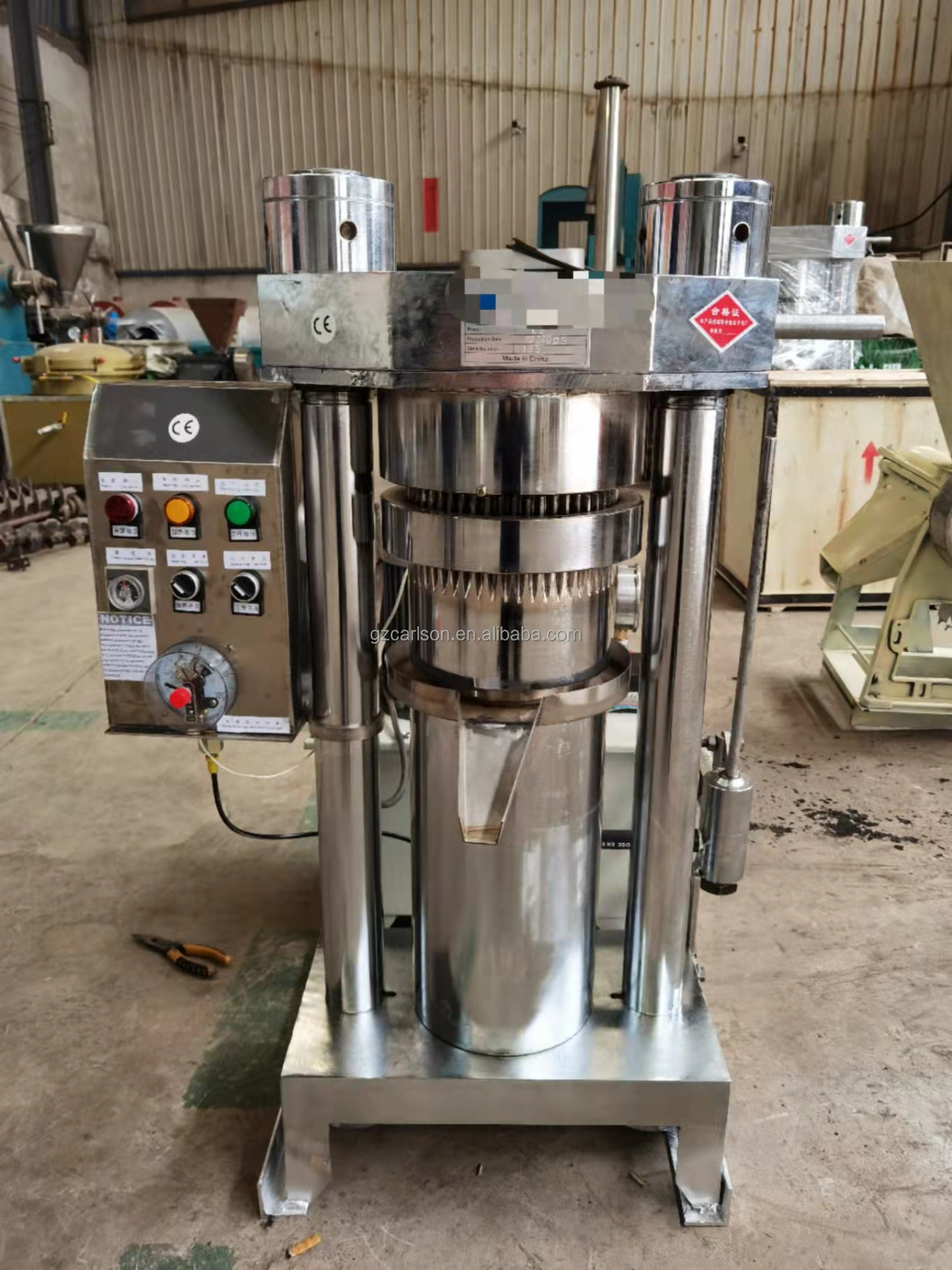 small avocado cold  oil extracting machine for home Commercial Hydraulic Olive sesame seeds oil press machine