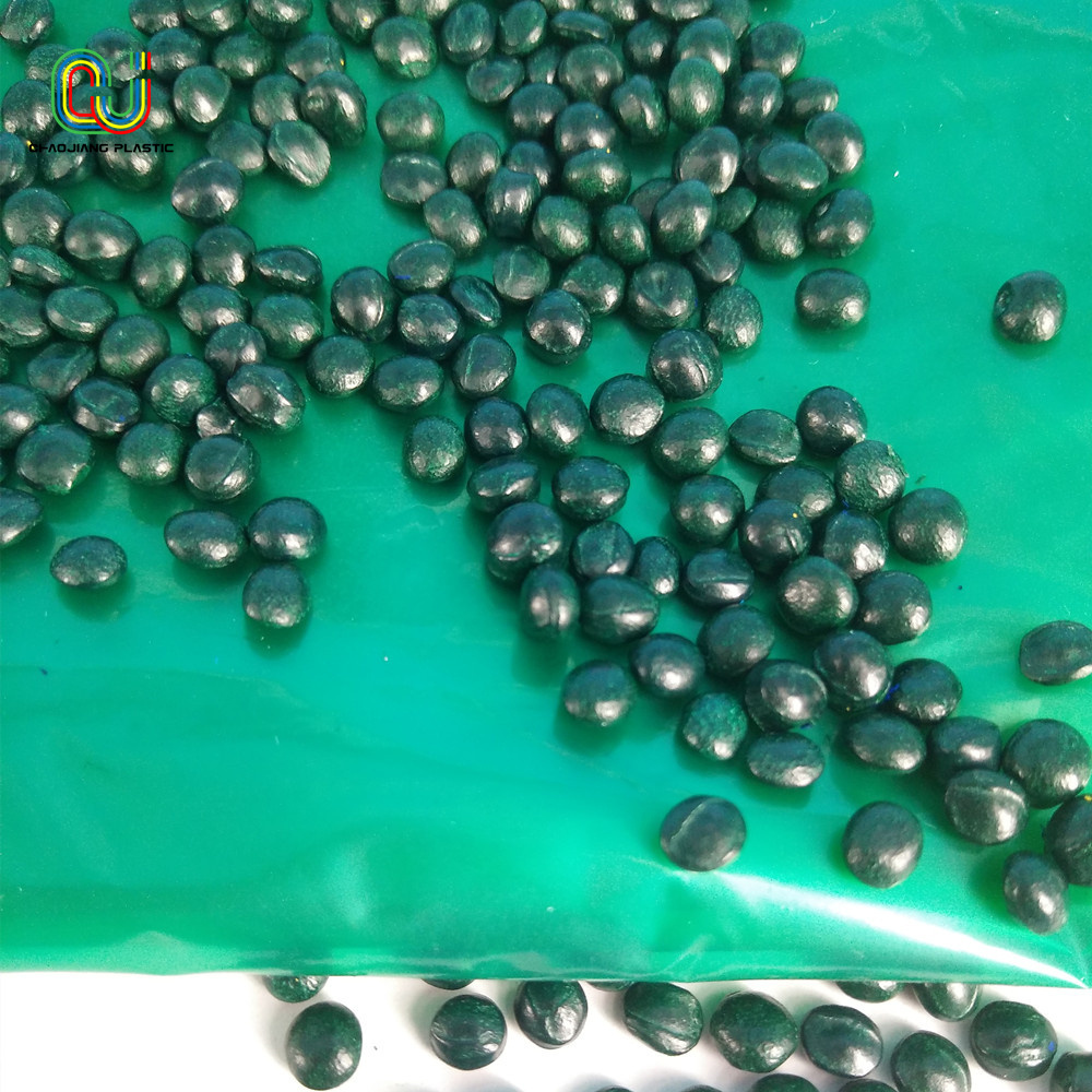 Provide samples Green masterbatch is suitable for blowing film injection applied in plastic products