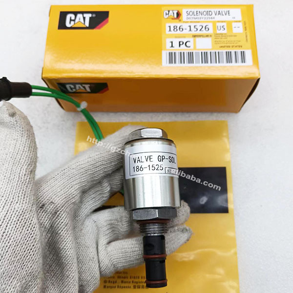 excavator parts 186-1526 solenoid valve CAT tractor D5M D6R D6M D8R solenoid valve 24V 1861526