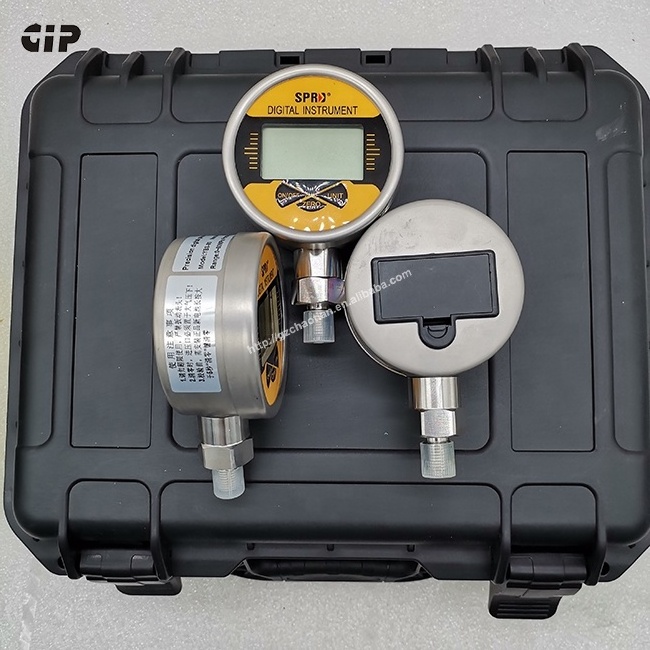 Excavator spare parts hydraulic pressure test kit with 3 digital gauges hydraulic test gauge  tool kit for all model