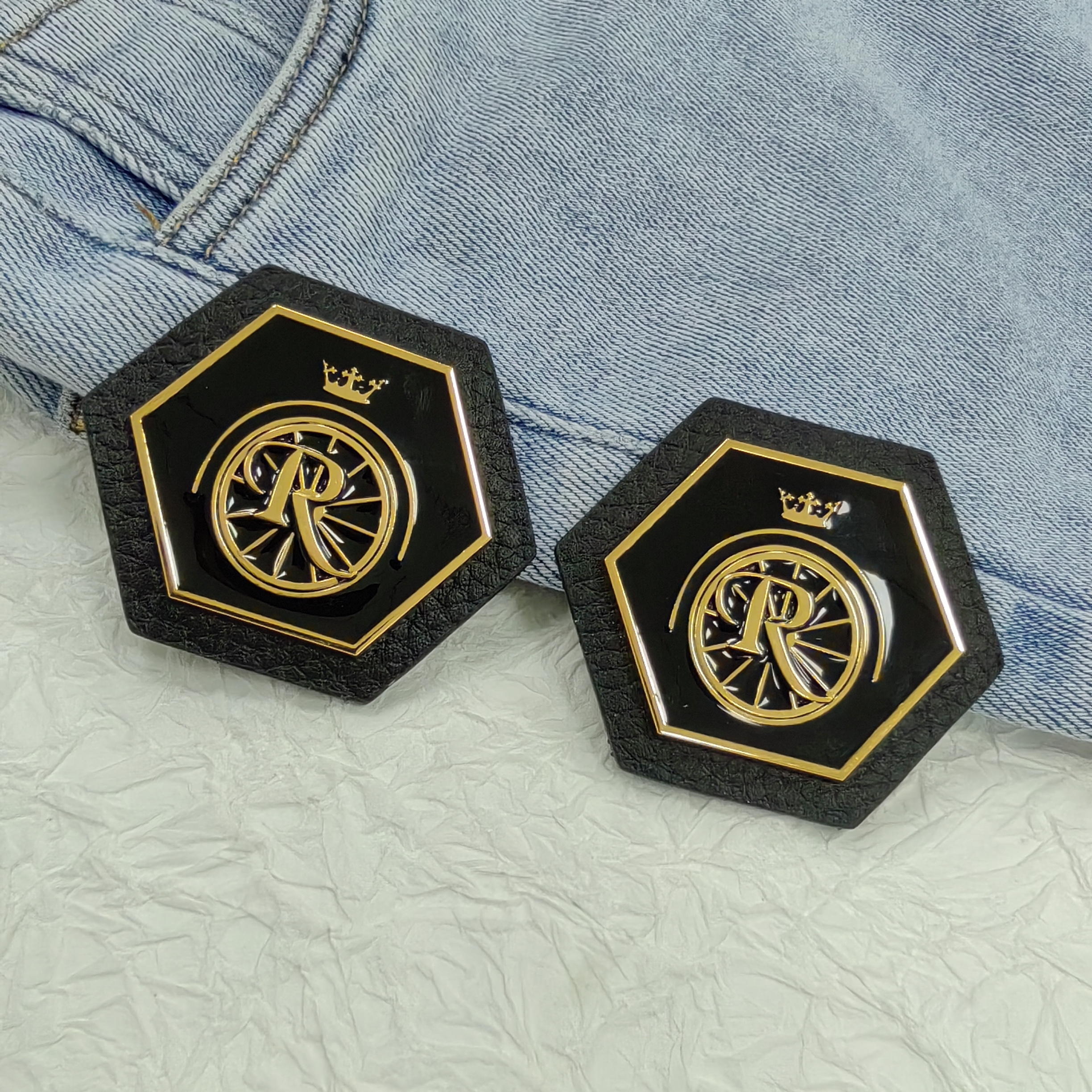 11 years factory OEM custom high-grade leather label clothing metal leather patch badge