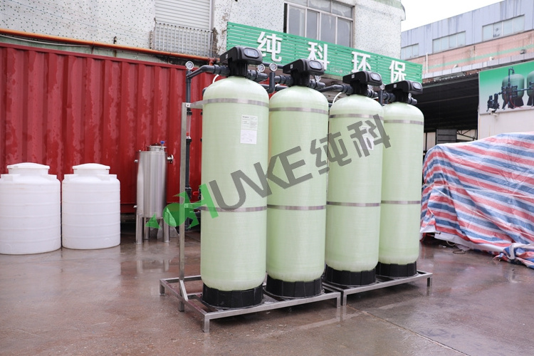 Calcium and magnesium ion organic matter filter RO membrane filter sand carbon softening water filtration equipment / machine