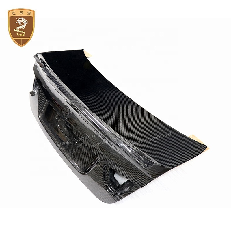 factory price Carbon fiber car Tail cover for BnW series 3 E90 rear trunk