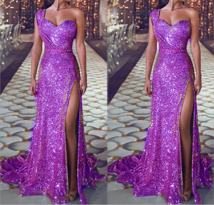 2021 Sexy one-shoulder sleeveless bronzing formal  evening dress split long