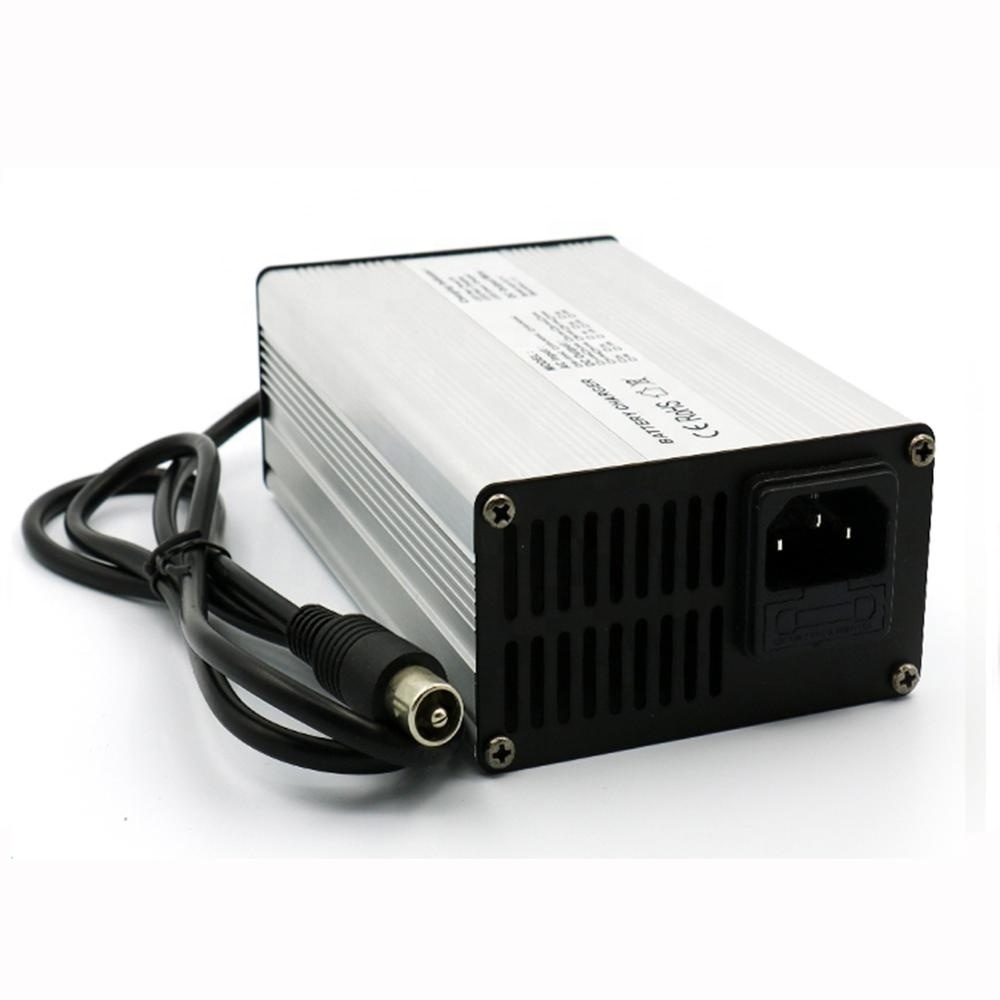 AGM Battery Charger 48 Volt 6 Amp Portable DC 58.8V Lead acid Battery Charger for 40ah 50ah AGM GEL SLA Battery Pack