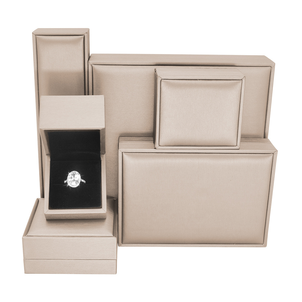 Dongyue Luxury custom Ring PU leather packing  jewelry ring box gold Jewelry Earring Gift Box