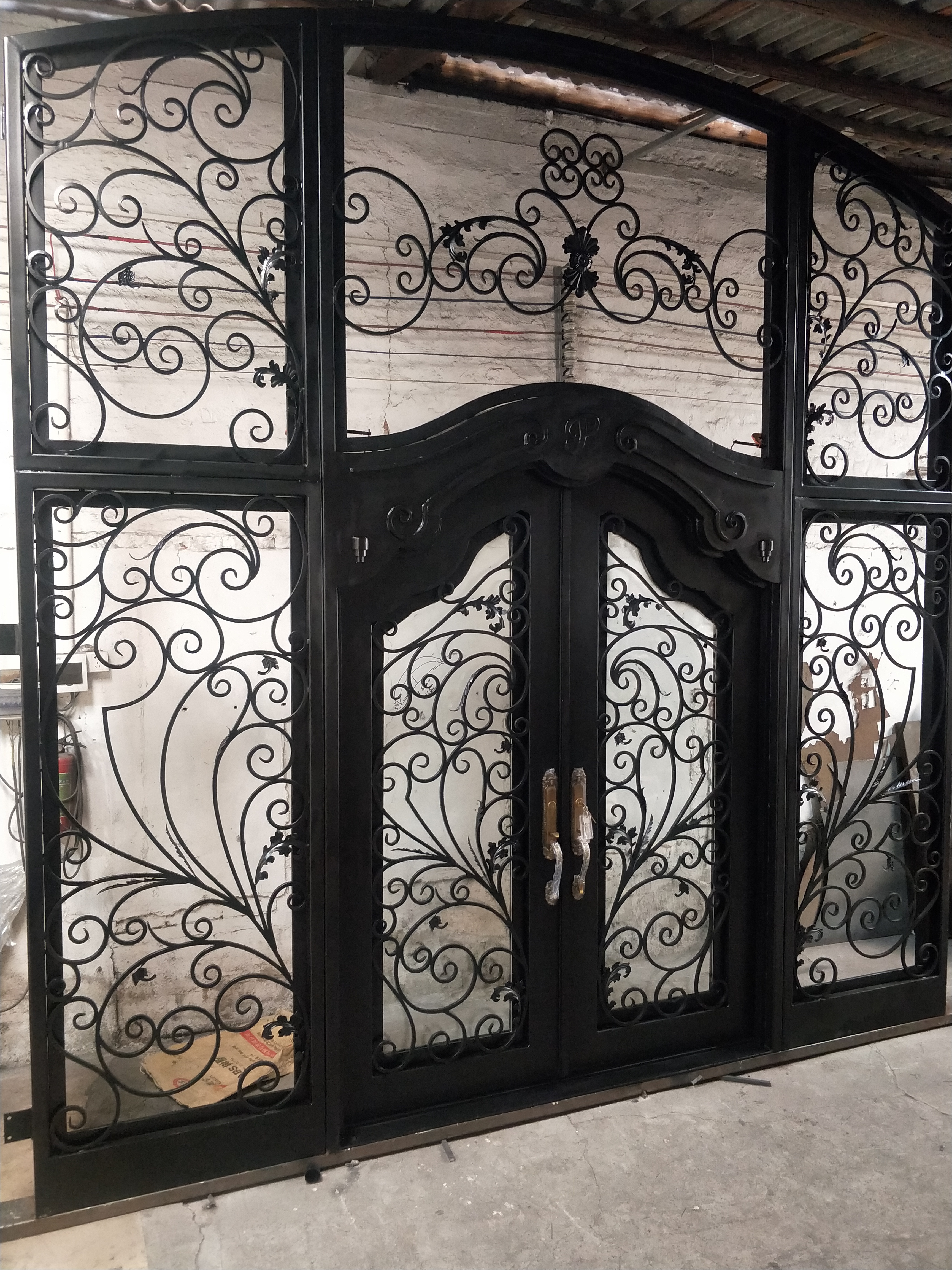 ornamental iron entry doors/iron gate design\home front gate design