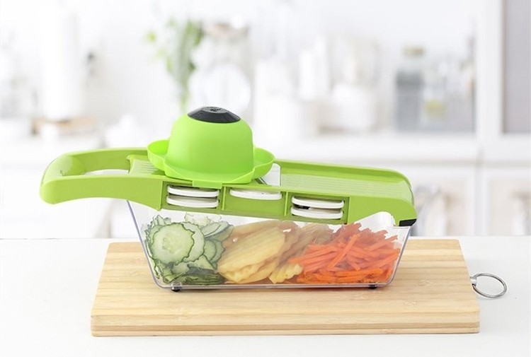 Kitchen gadgets 2019 multi-Function manual Vegetable chopper/ Shredder /Slicer/cutter salad spinner