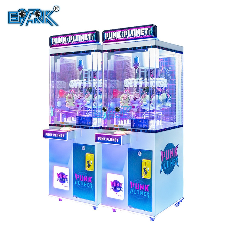 Coin Operated Gift Game Machine Spins Clip Sticker Card Skill Game Machine Clip Prize Machine