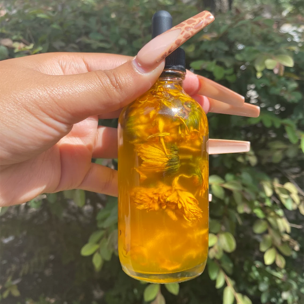 Private Label Organic Natural Flower Bath Body Hair Oil Pure Body Face Care Massage Calendula Rose Essential Oil Use For Body