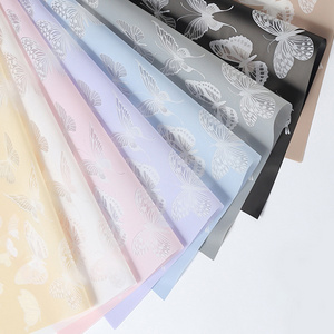 unique butterfly printing rose wrap paper non woven waterproof plastic flowers wrapping paper packaging for bouquet