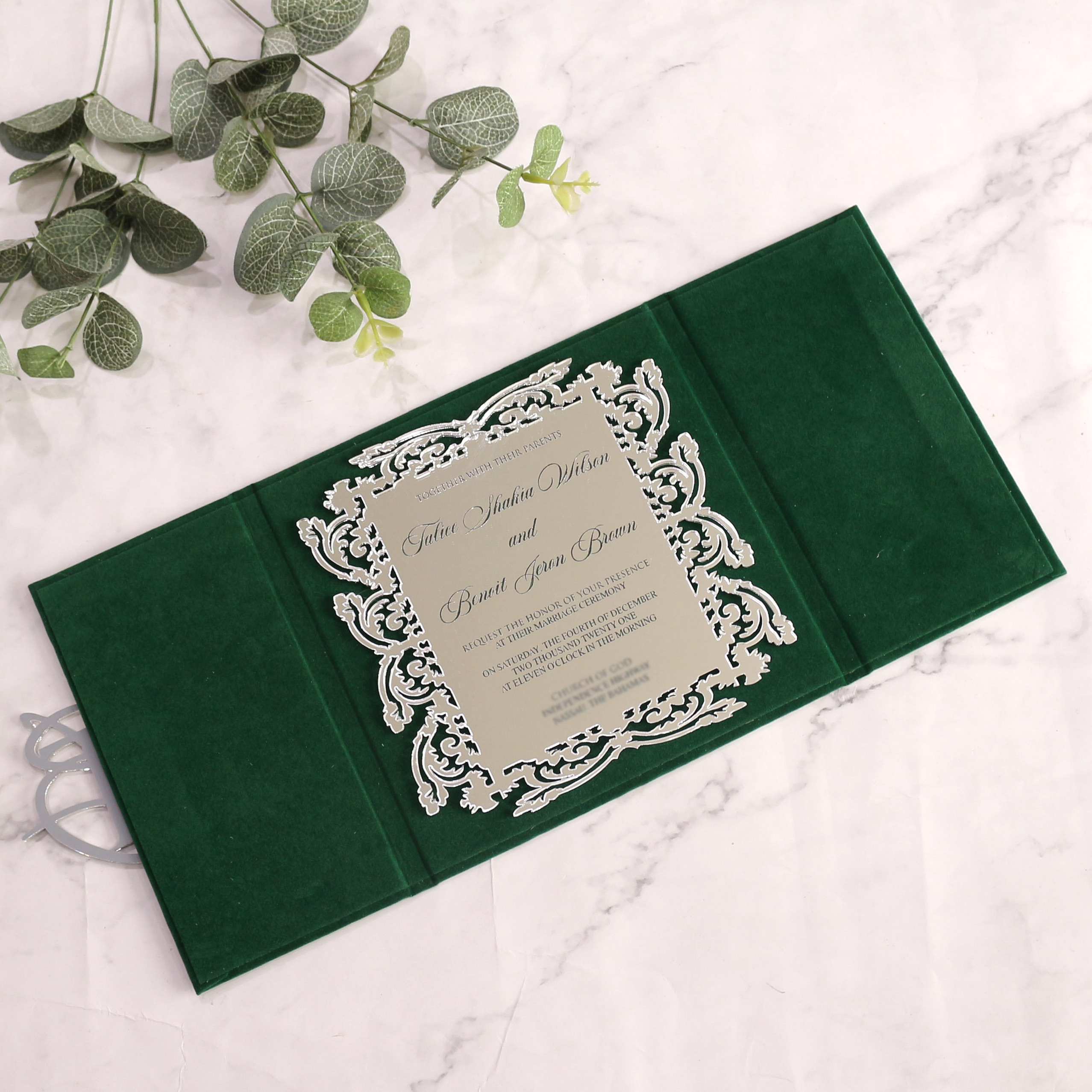 Custom Funny Folio Dark Green Velvet Hardcover Wedding Invitation Handmade Luxury Silver Mirror Invitation Cards