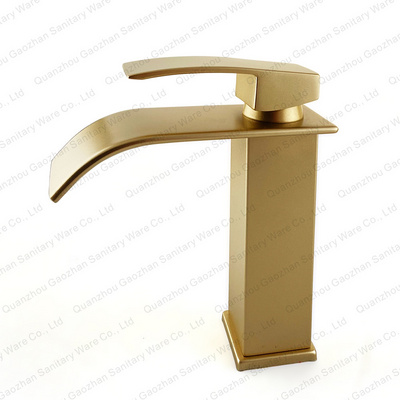 MCBKRPDIO Brushed Gold Basin Sink Faucet Waterfall Outlet Vanity Hot Cold Mixer Tap Deck Mount Washbasin Faucet for Bathroom