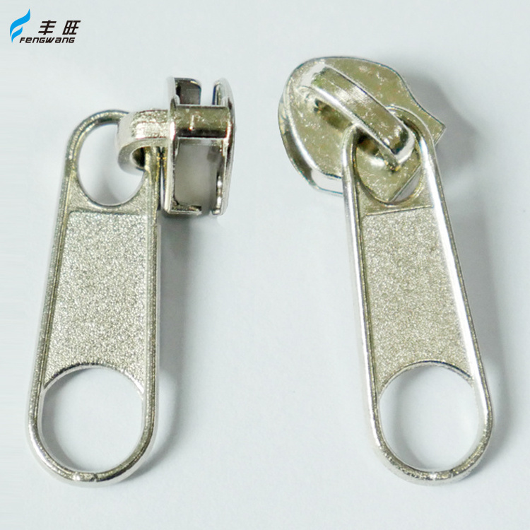 China special design high quality 8# zipper slider non lock zip pulls for hospital