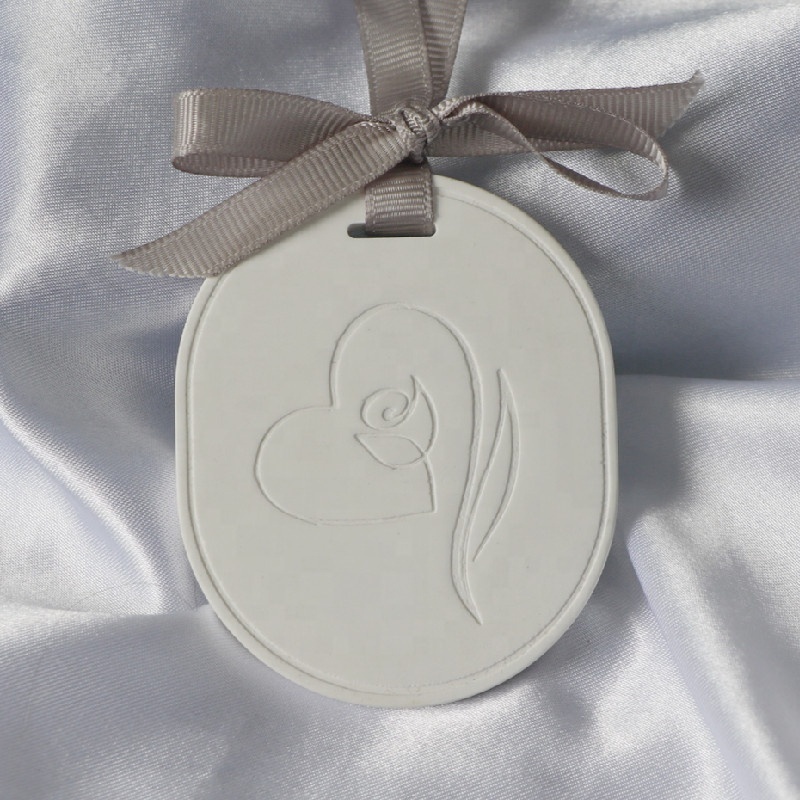 Logo Customized Hanging Oval Scented Ceramic Aromatherapy Essential Oil Diffuser Plaster