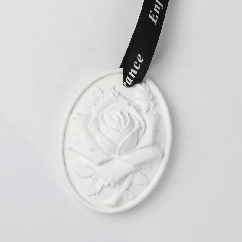 Hanging Ceramic Oval Rose Flower Diffuser Car Air Freshener Aroma Stone Pendant Scented Plaster Home Decoration Hanging Plaster