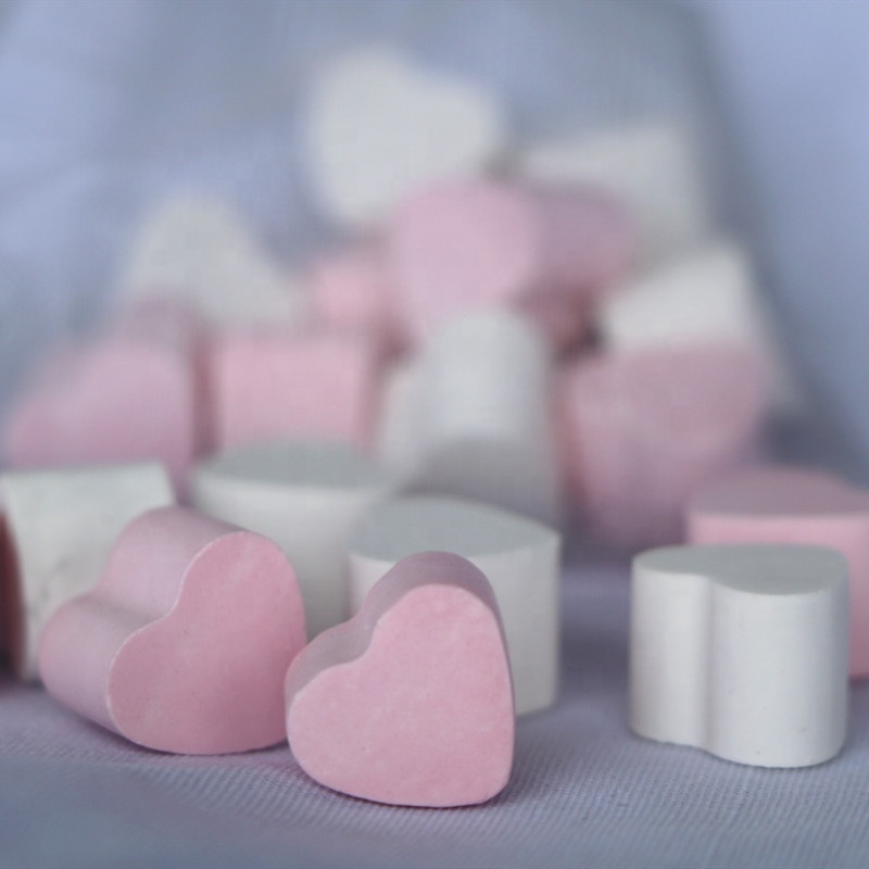 1CM Mini Heart Shaped Automatic Dispenser Wholesale Scented Ceramic Aroma Stone Air Freshener Fragrance Oil Diffuser