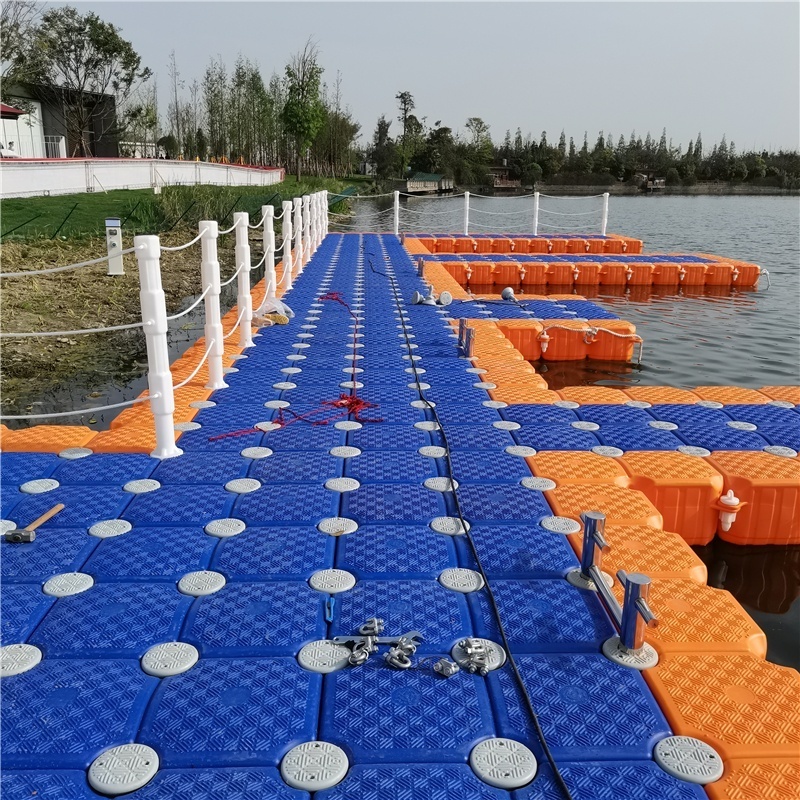 Jet Ski Dock Floating Pontoon Platform with Marine Cubes by Blow Molding