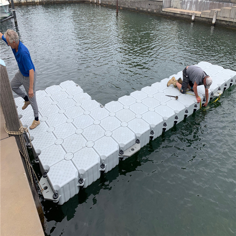 Guangzhou manufacturer plastic pontoons used for floating dock/floating bridge/floating restaurant