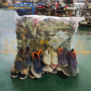 Cheap fashionable mixed color brand stock shoes made in China wholesale shoes in bales