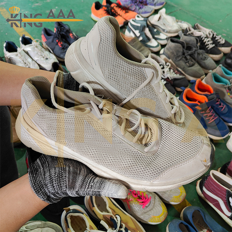 Vietnam Stock Sports Shoes used shoes adult second hand shoes in bales unisex