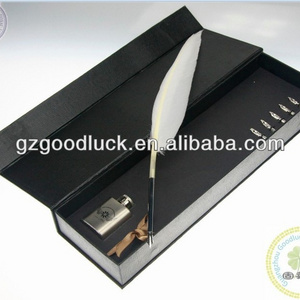 Fashion Design Wedding Decorations Feather Quill Pen Set/ Feather pen with glass inkwell