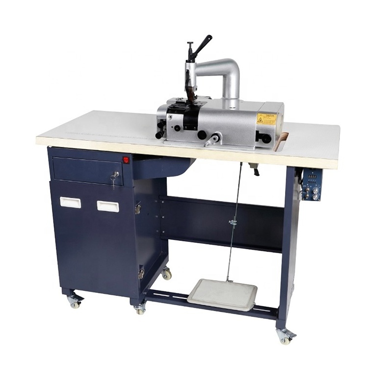 Double computer direct drive leather skiving machine with circular knife industrial skiving machine