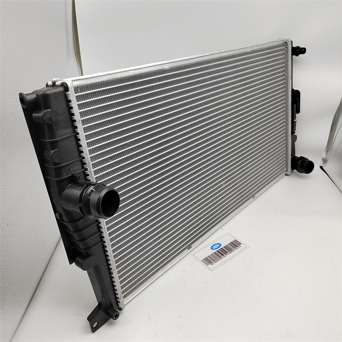 WLGRT OEM 17118672102 17117600516 Radiator For BWM 1/3-Series F20 F21 F31 F30 F80 2010-