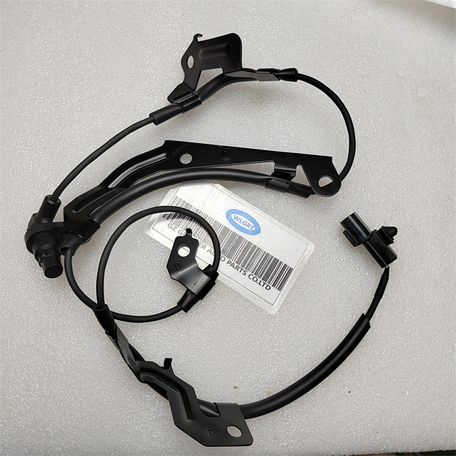 WLGRT High Quality OEM 4670A596 Car Electrical System Wheel Speed Sensor For Mitsubishi L200