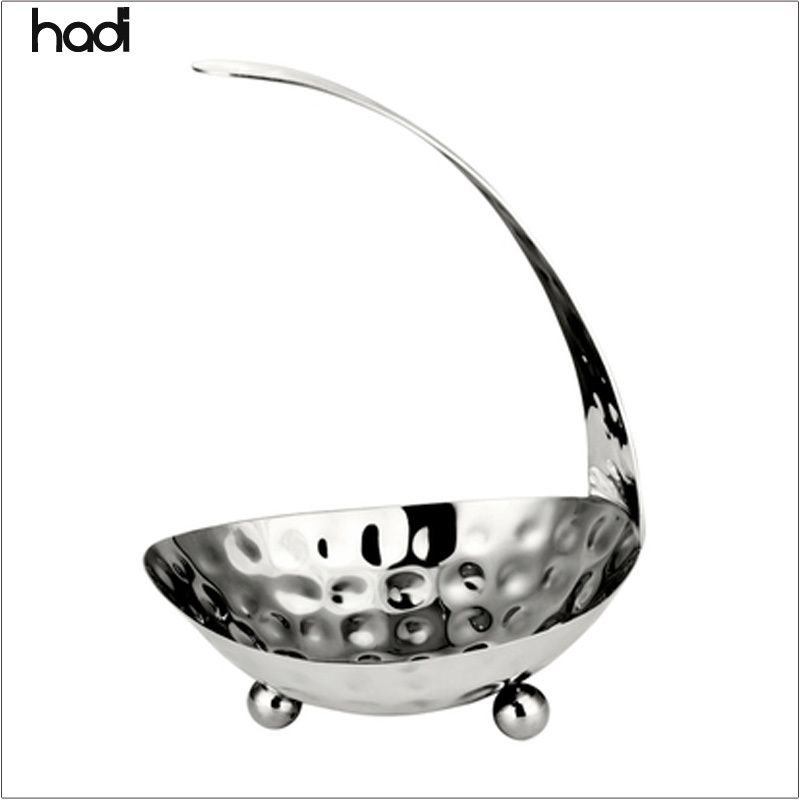 Guangzhou Hadi Catering Supply Oval German Salad Bowl Hammered Stainless Steel Buffet Ware Decorative Fruit Bowl for Sale