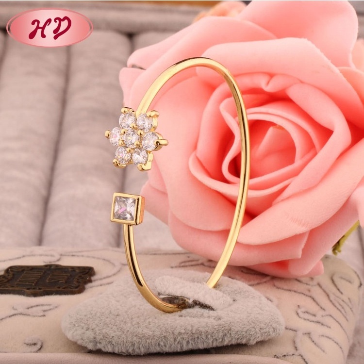 Brass Supplier Wholesale Gold Plated Bangle Gifts 18K Gold Saudi Arabia Jewelry Bangle For Women