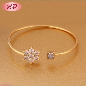 Brass Supplier Wholesale Gold Plated Bangle Gifts 18K Gold Saudi Arabia Jewelry Bangle For Women