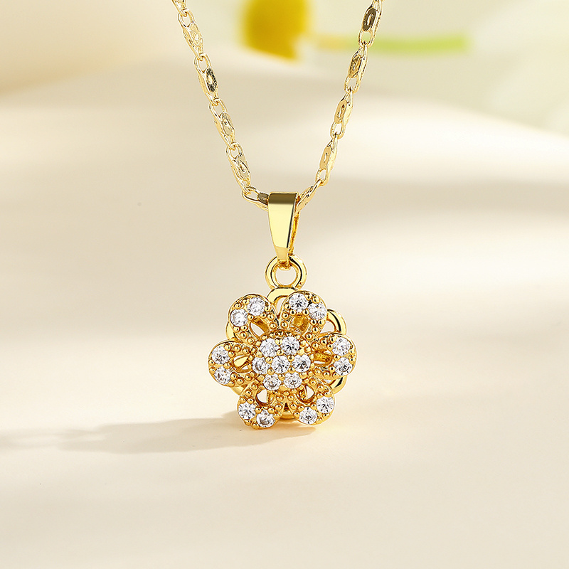 Fashion Hip Hop 3A Cubic Zirconia 18K Gold Filled Chain Jewellery Flower Charm Rotating Necklace For Women