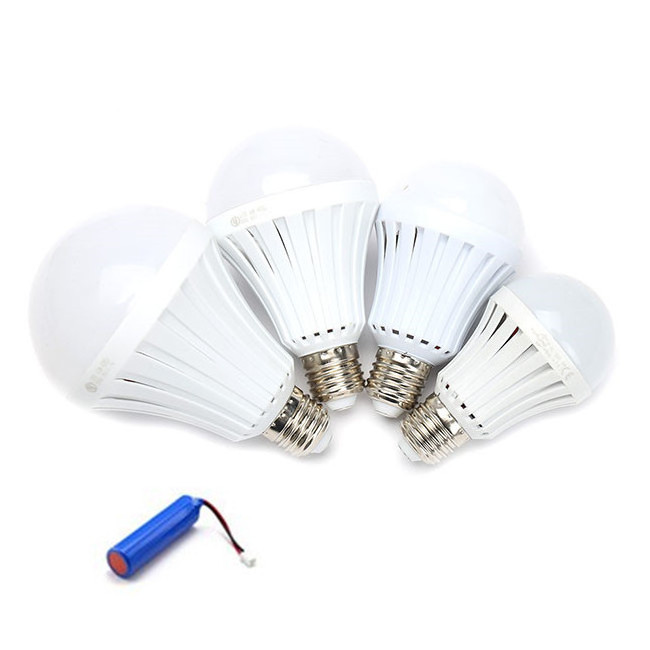 15W 12W 9W 7W E27 B22 Smart Rechargeable LED Emergency Light Bulb