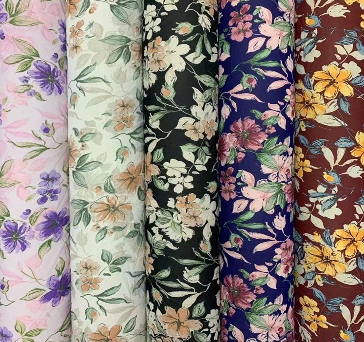 Low MOQ Print Chiffon Fabric Big Flower 100D Polyester Shawls Sarong Material For Dress Garment