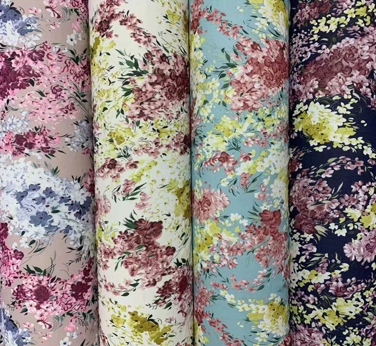 Low MOQ Print Chiffon Fabric Big Flower 100D Polyester Shawls Sarong Material For Dress Garment