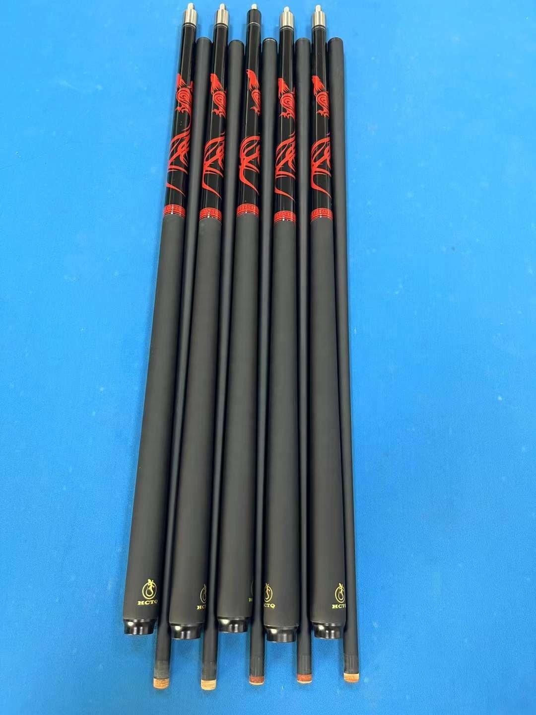 High Quality Carbon Fiber 2parts billiard Pool Cue With 13mm Tip