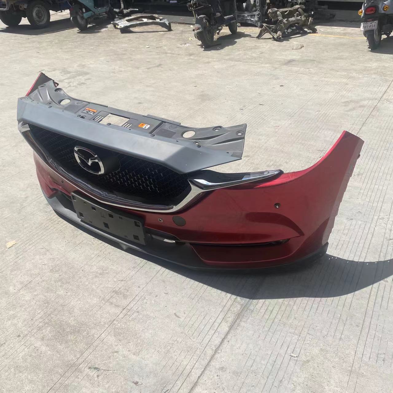 KD5H-50031 High quality Mazda CX-5 front insurance body kit