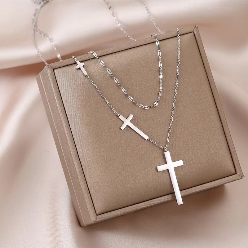 Trendy  Gold Plated Pendant Three Cross Necklace Stainless Steel Women Jewelry Christian Religious Layered Chain Cross Necklace