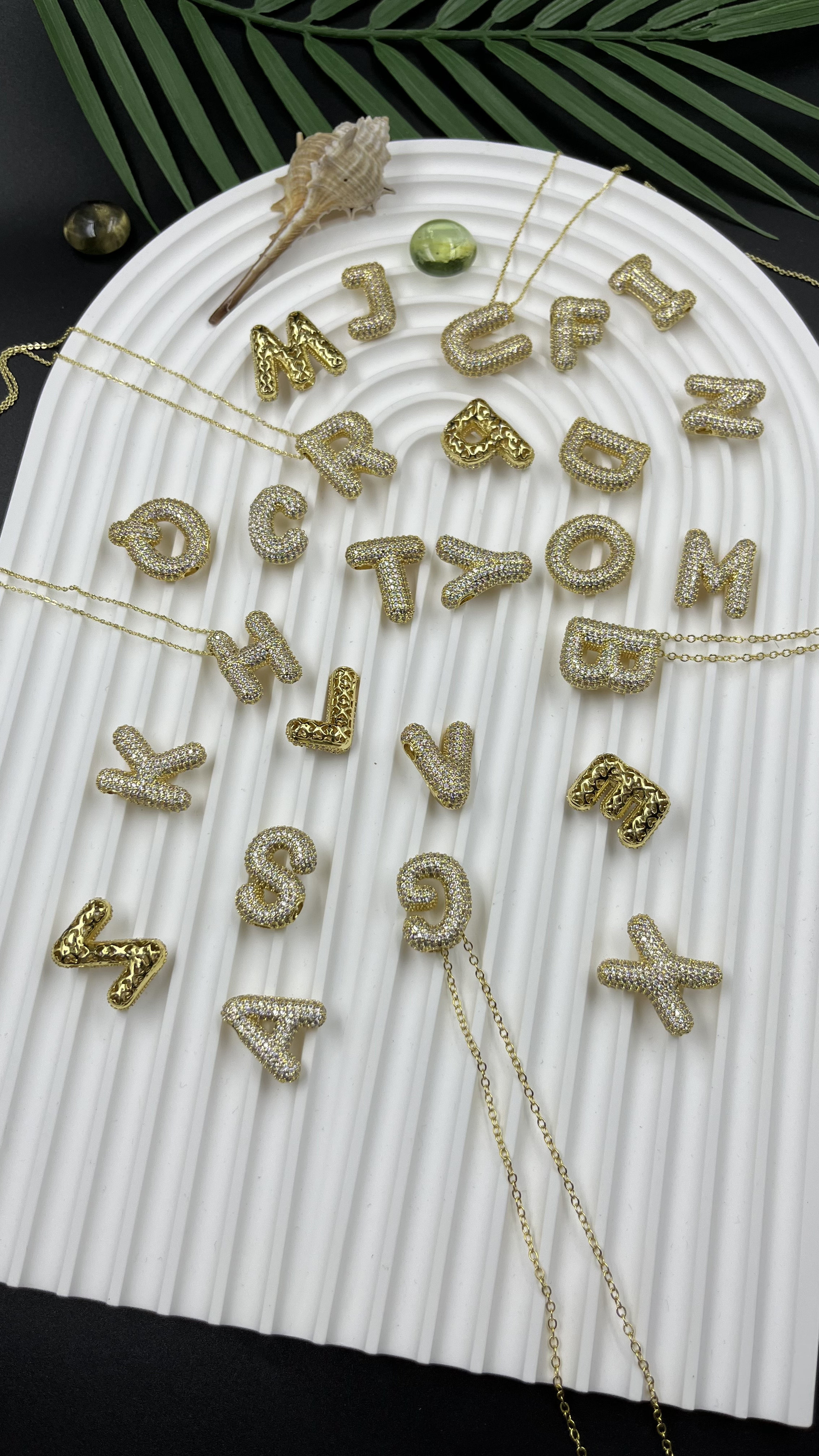 CZ 26 Alphabet Initial Letter Brass Gold Charms Pendant 18k Gold Plated Cubic Zircon Necklace Pendant For Jewelry Making