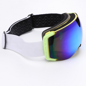 High Quality Double Layers Anti-Fog Mirror Lens UV400 Custom Winter Snowboard Sport Eyewear OTG Ski Goggles for Adult