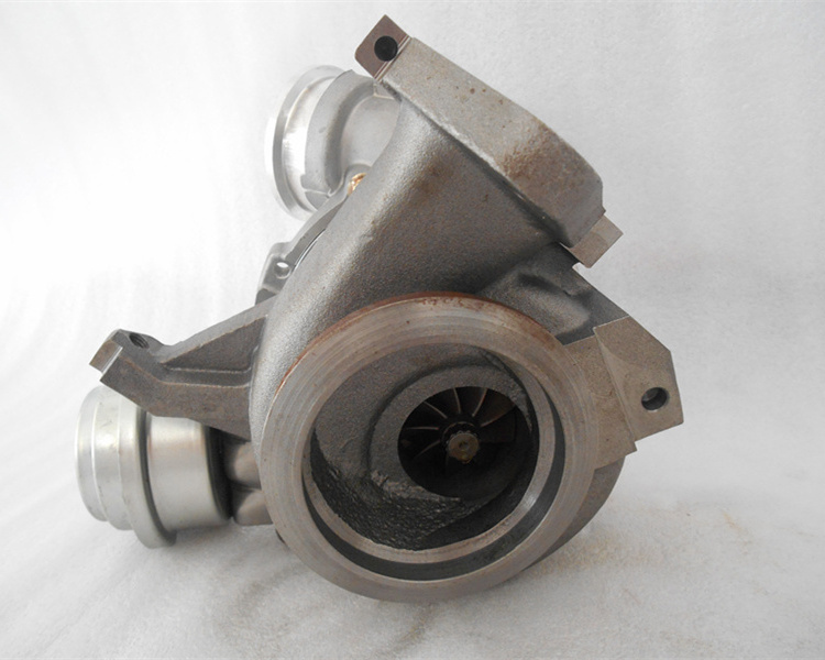 GT1852V OM611 Turbocharger for Mercedes Benz Truck Sprinter I 311CDI 2.2L OM611 DE22LA Engine A6110960899 709836-5004S