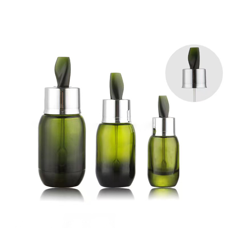 15ml 30ml 50ml green Hot Sale Luxury Spray Dropper Glass Essential Oil Glass Bottle For Essence Skincare