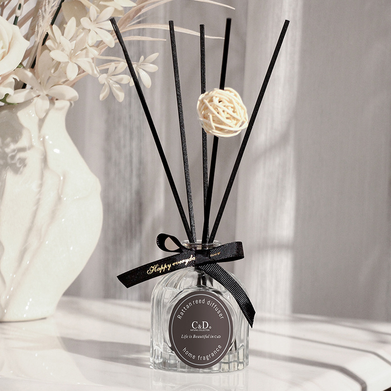 Perfume Home Fragrance Luxury Reed Diffuser Wholesale Decorative Glass 100Ml Air Fresheners Long Lasting Scent reed diffuser