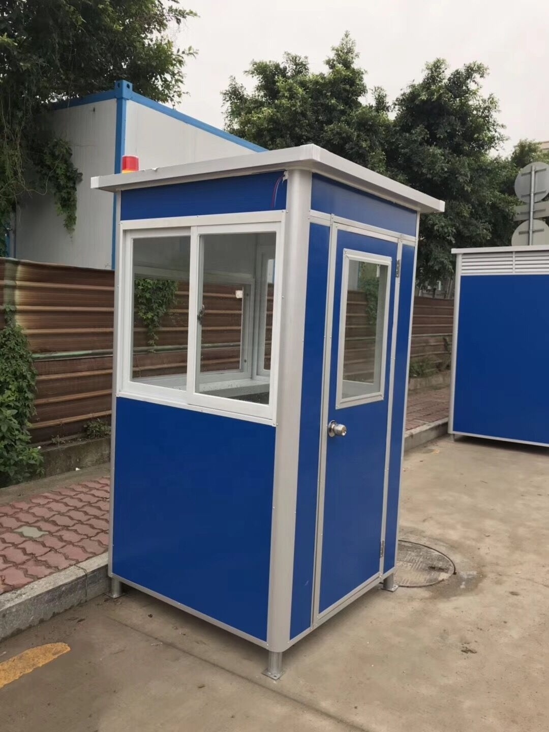 Sandwich panel portable prefab office cabin house in China