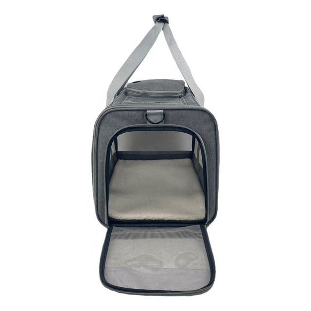 RTS Hot Sale Pet Carriers High Quality Durable Expandable Airline Approved Cat Bag Pet Carrier Bag For Travel