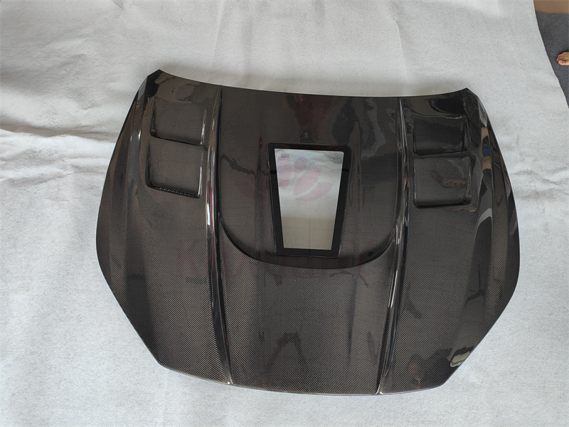 High quality genuine carbon fiber translucent engine hood for  Maserati quattroporte body kit