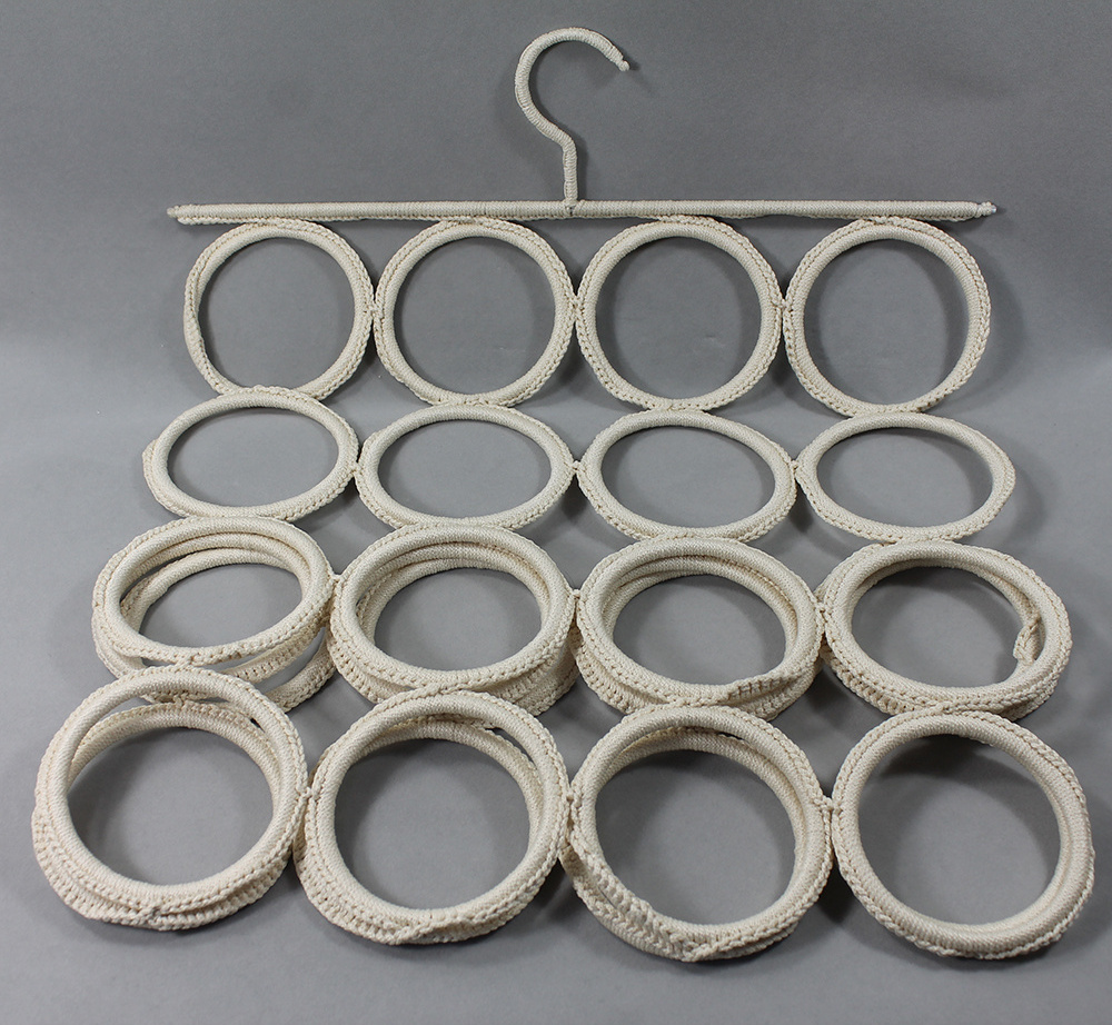 Fashion round ring cloth tie rack 12 holes 28 holes silk scarf holder hangers display wholesale