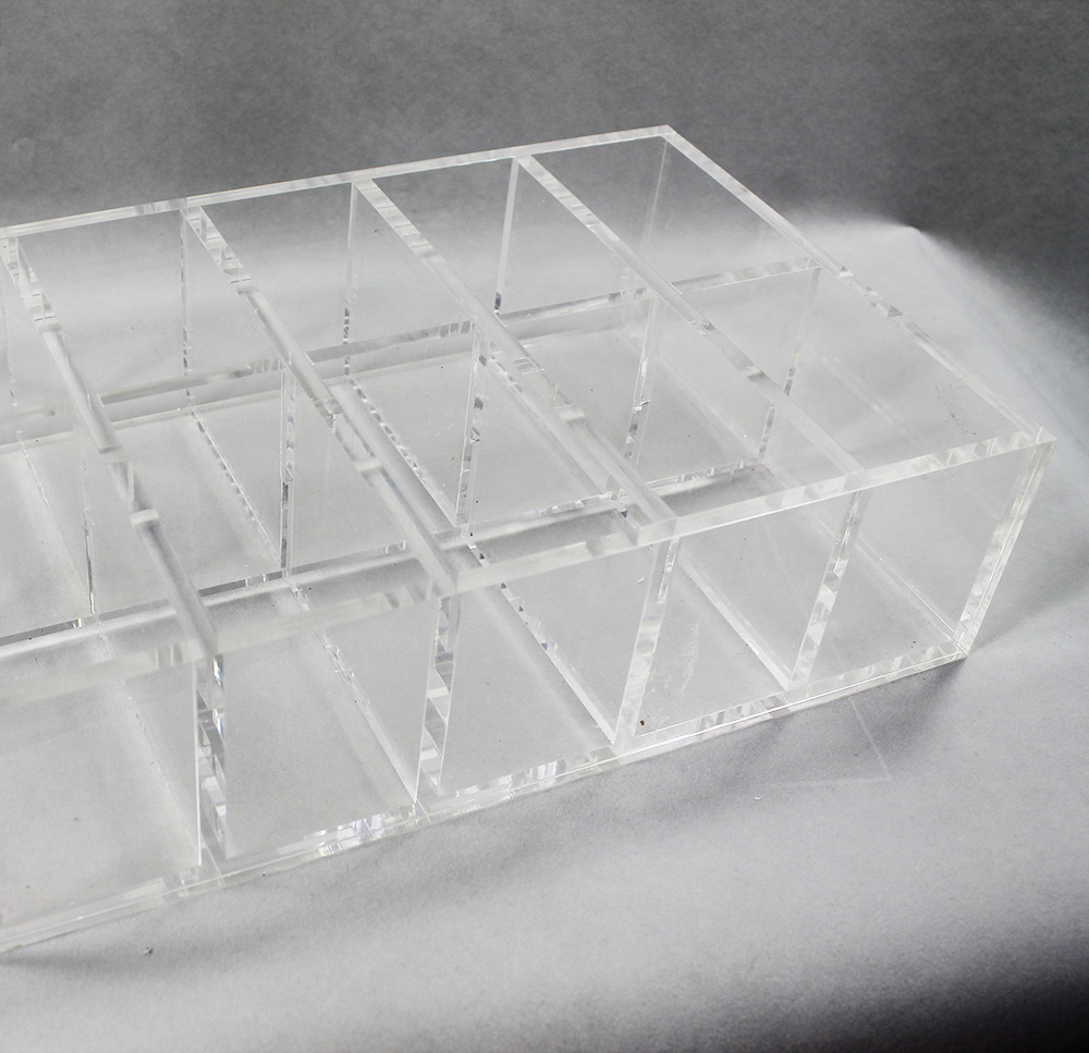 Custom made clear acrylic shop handbag wallet display shelf showcase cosmetic display rack doll toys display cabinet